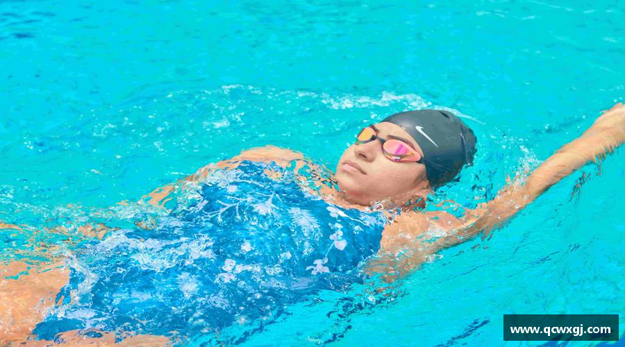 333体育登录入口汗水诠释荣耀，坚定向前